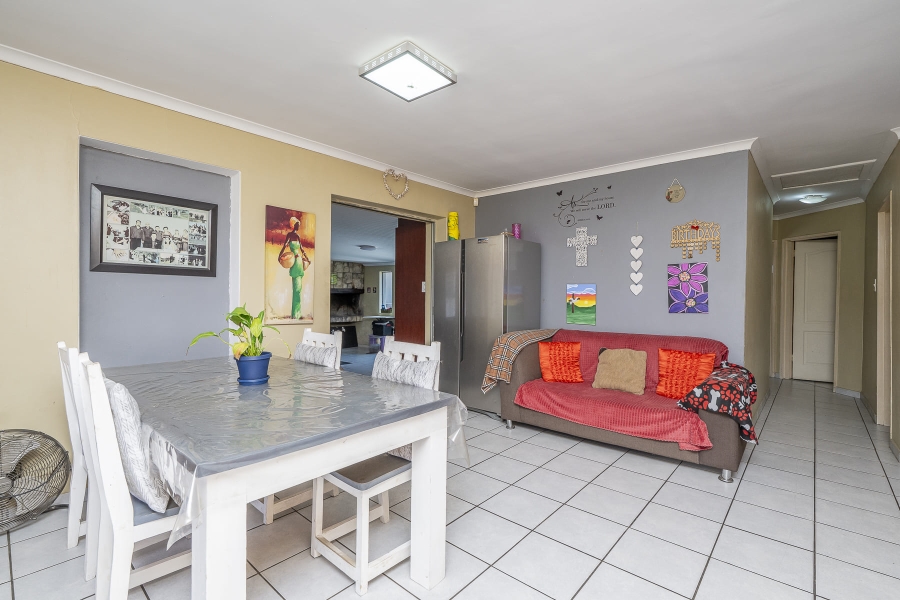 4 Bedroom Property for Sale in Bonnie Brae Western Cape